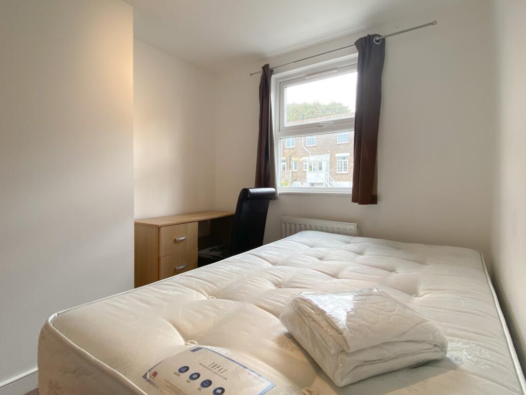 28 Roedale Road Bed 6