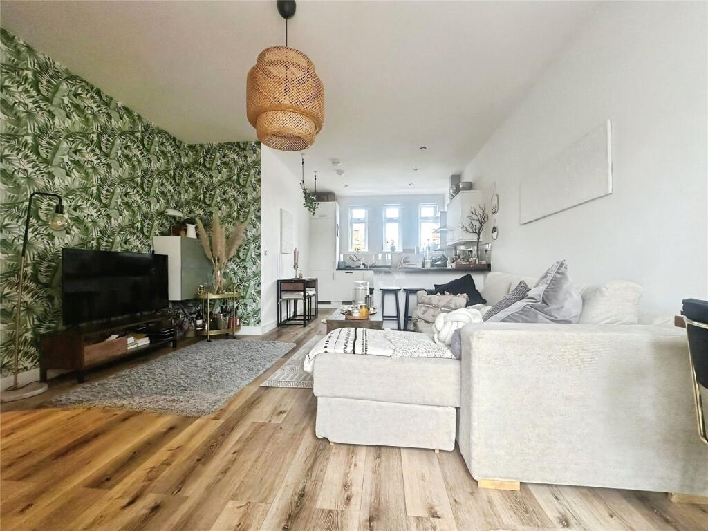 Kitchen/Living Room
