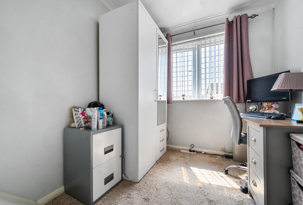 1319297-18-686bb0...