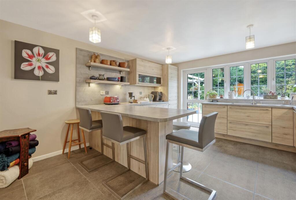 img_2915_10 copy 2.jpg