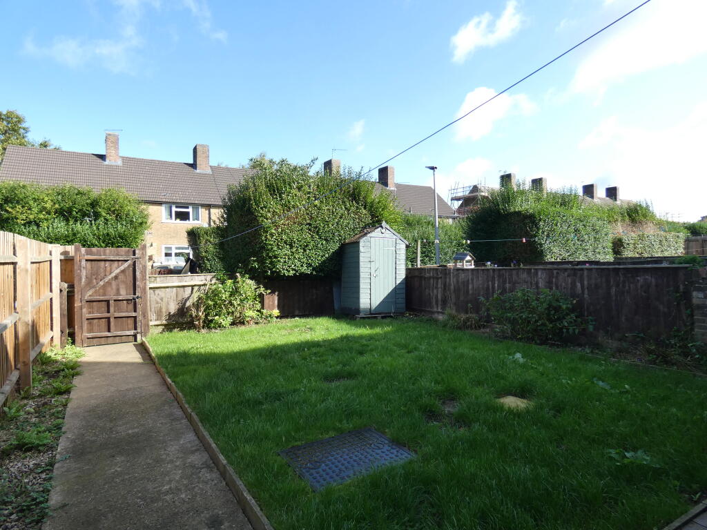 Pic 7 Garden.JPG