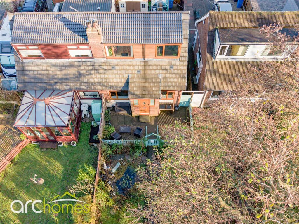 dji_fly_20251202_123016_0036_1764679715251_photo.J