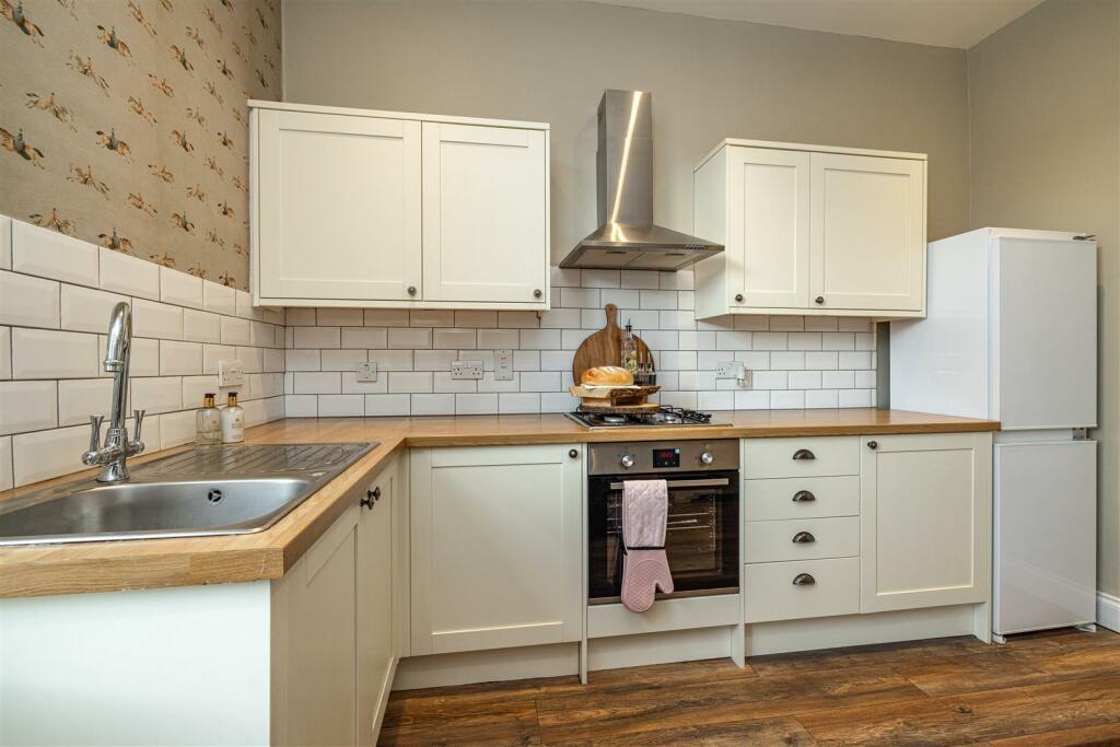 5 Buccleuch Road Selkirk 14.JPG