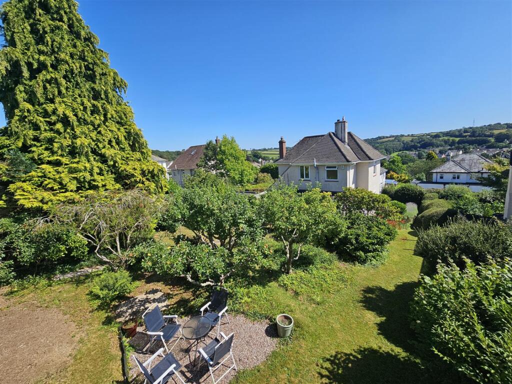 Rear Garden and Elevation.jpg