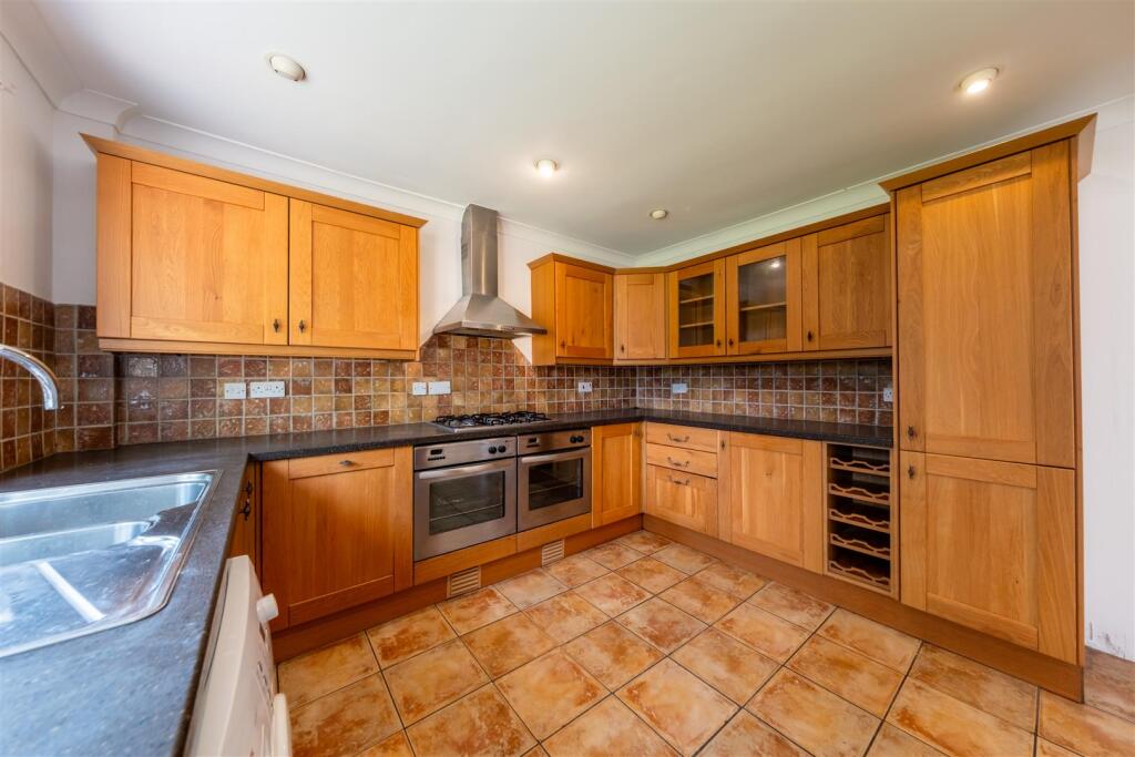 34 The Woodlands-002.jpg