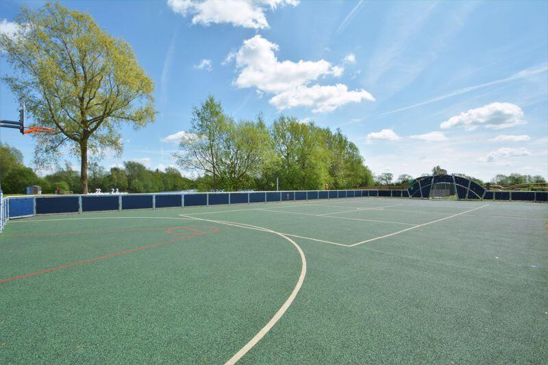 Multi use sports court