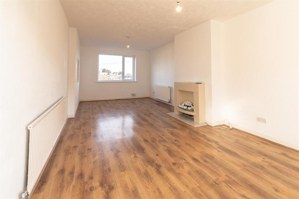 Living / Dining Room