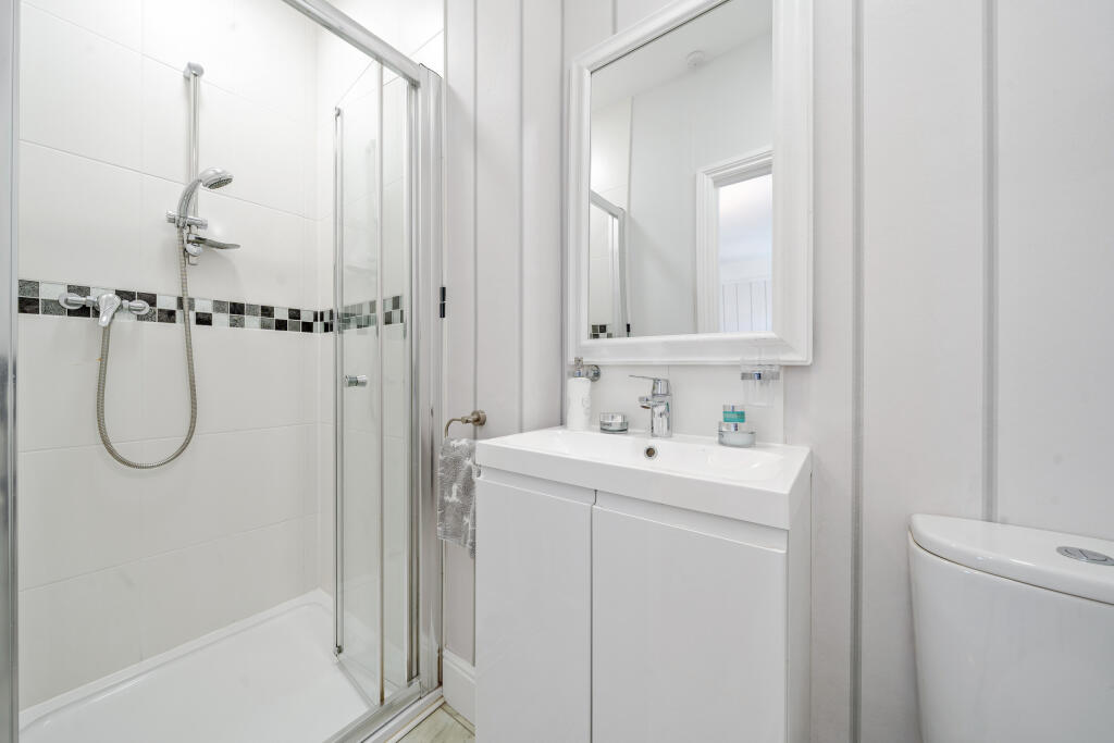 Ensuite Shower Room