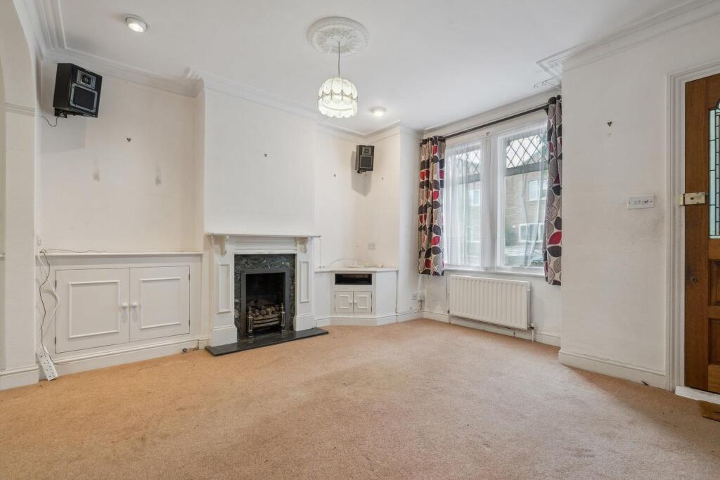61 Leyton road SW19 004.jpg