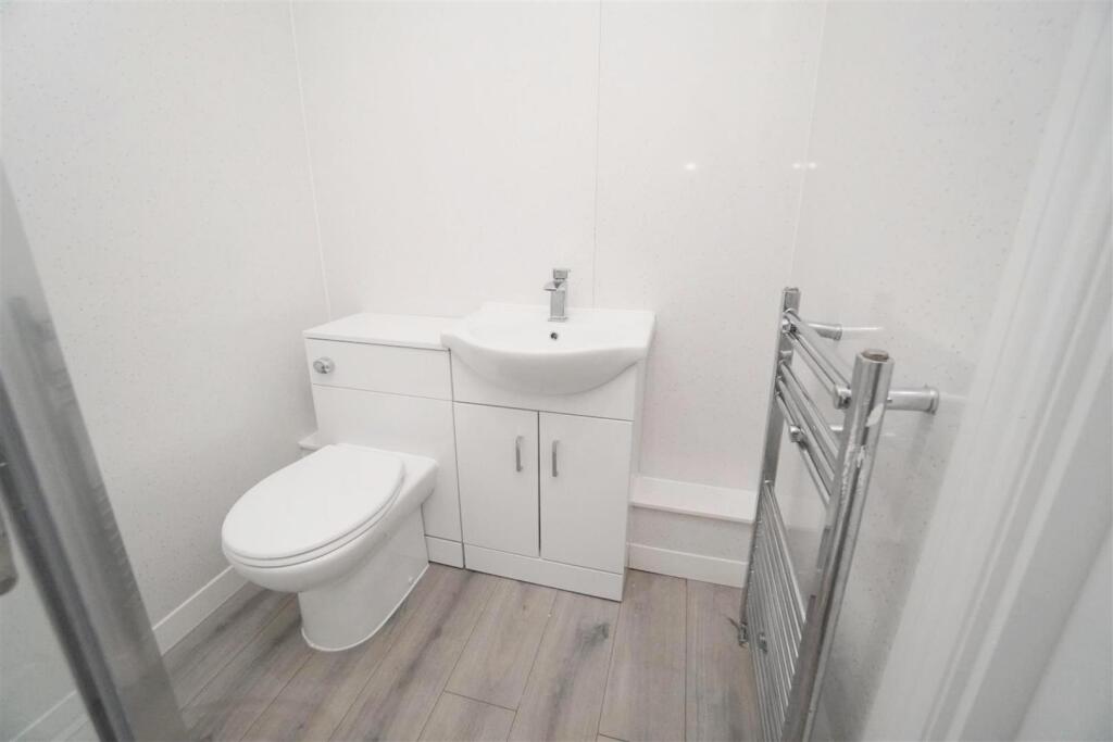 en suite.jpg