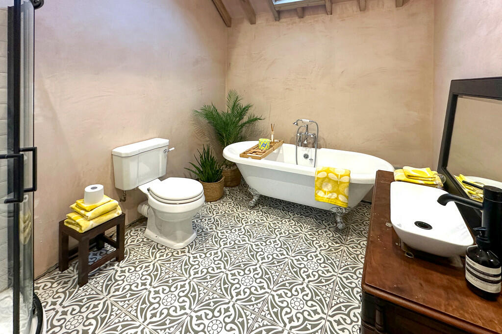 OLDDAIRY Bathroom