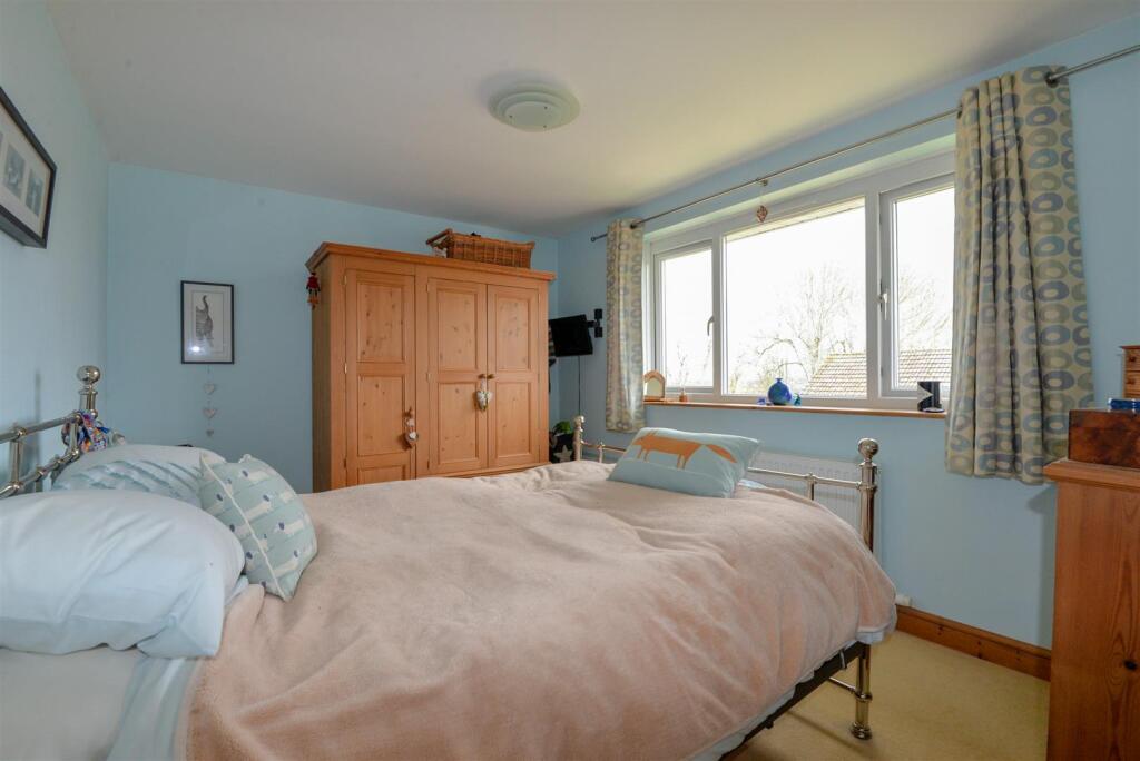 Bedroom1 1.jpg