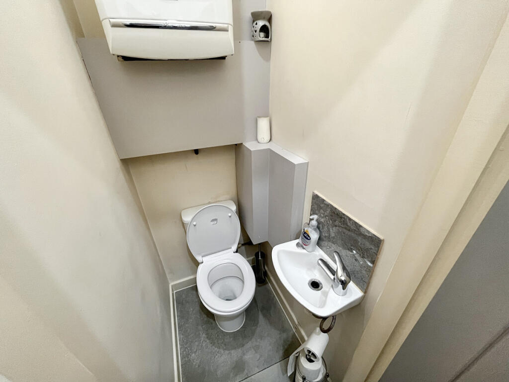 40 Chester Road, Preston, PR1 5HR