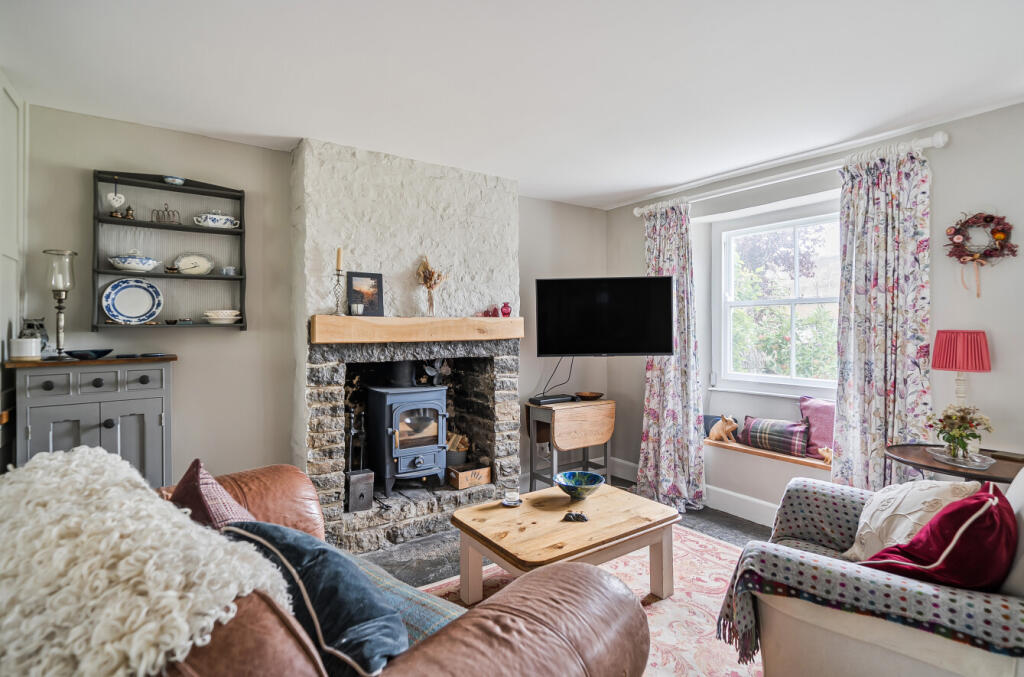 1356480-10-68cbfe...