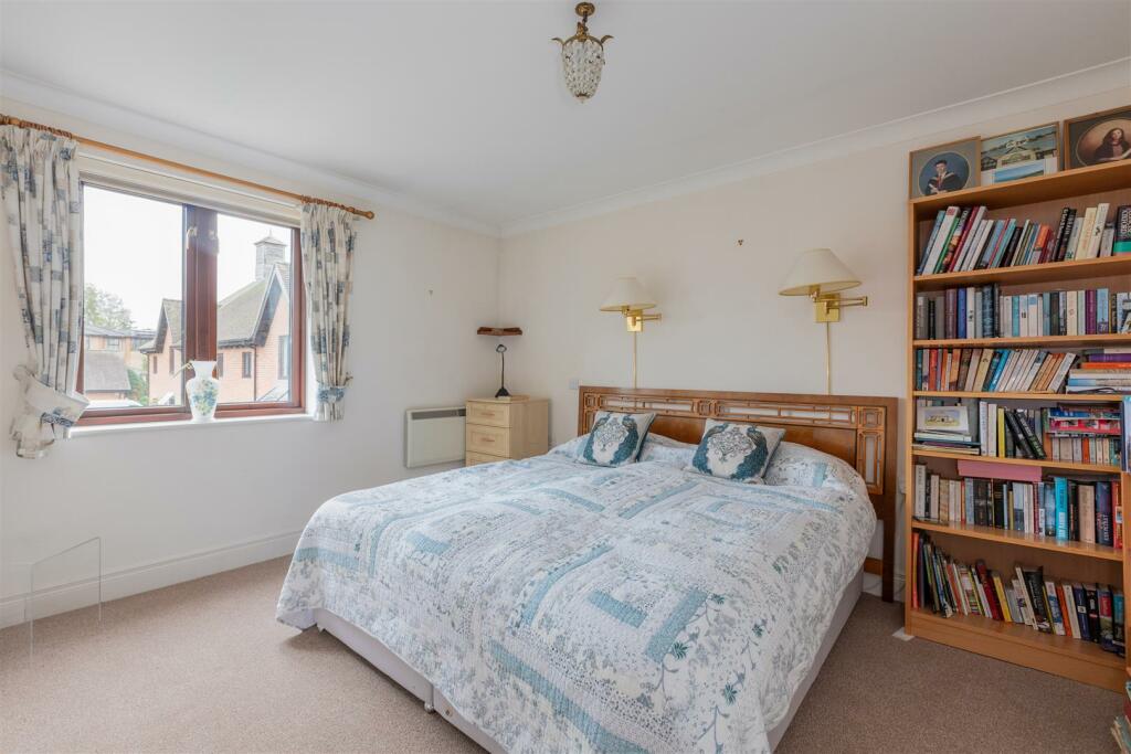 10 Remenham Row-18.jpg