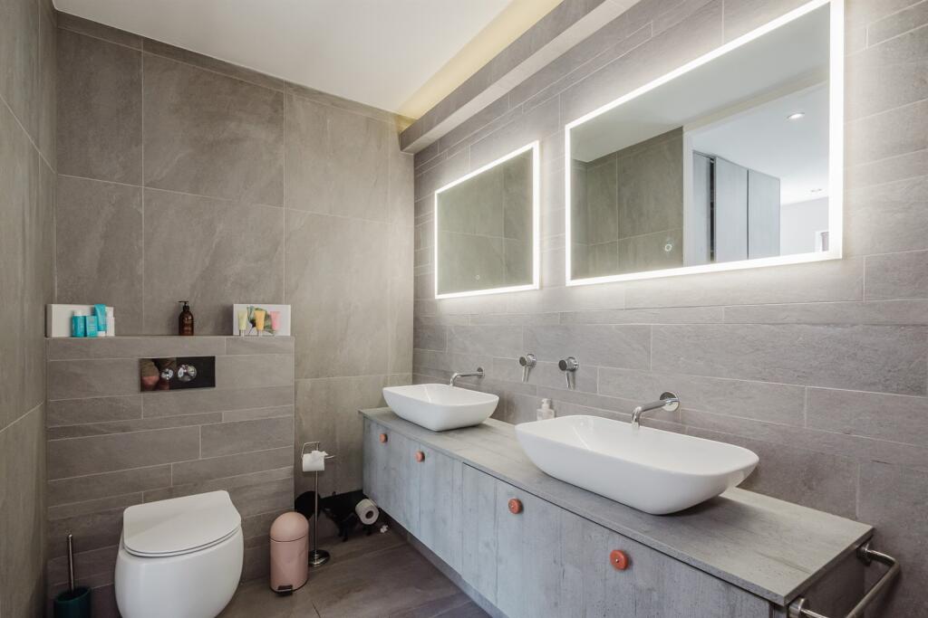 En-Suite Shower Room