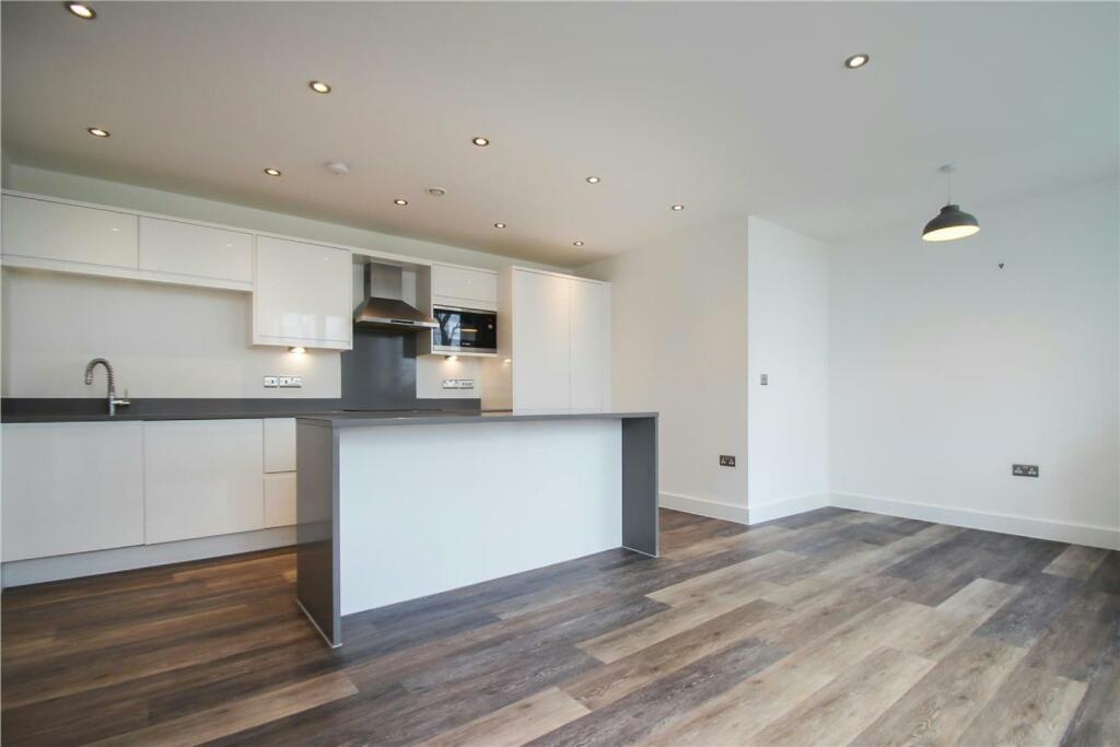 Living Dining Kitchen 1
