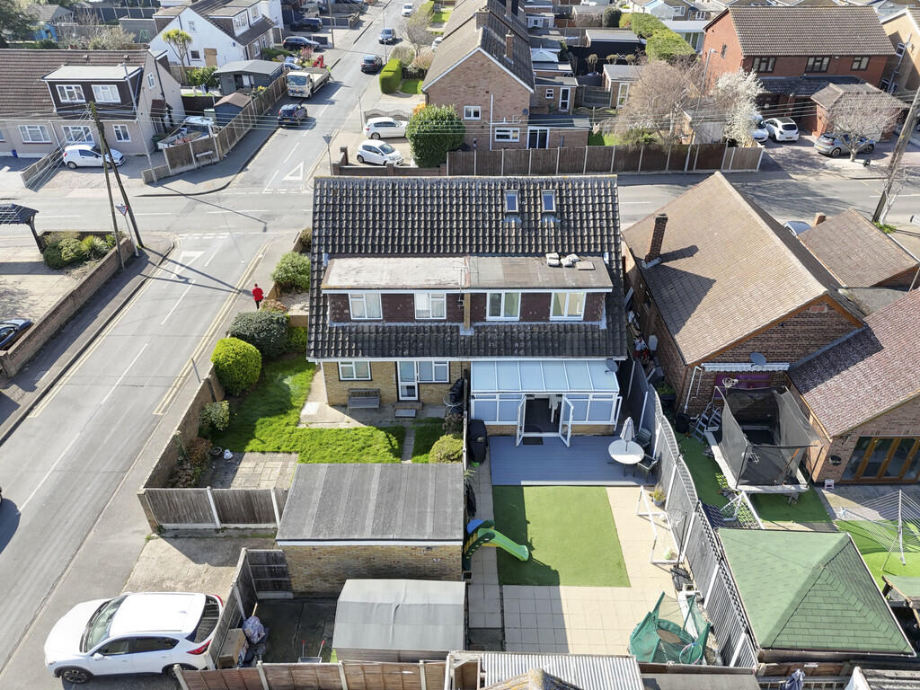 tlc_04e458a1-3a48...