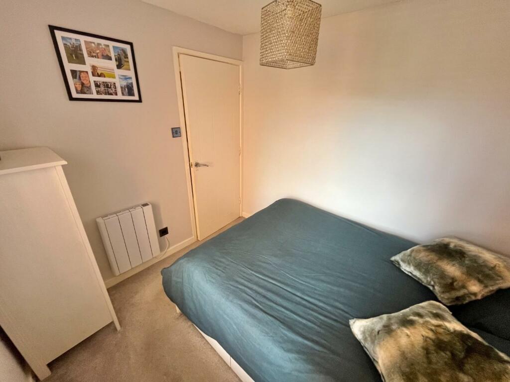 Bedroom 2 Aspect 2.jpg