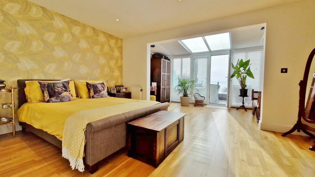 Multi Use Room/Bedroom