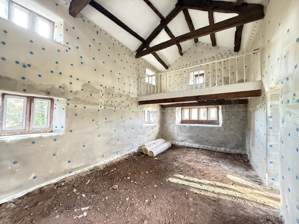 IMG 1930 T202511091422.jpg