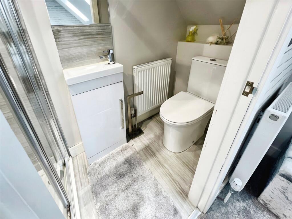 Bed 2 En-Suite
