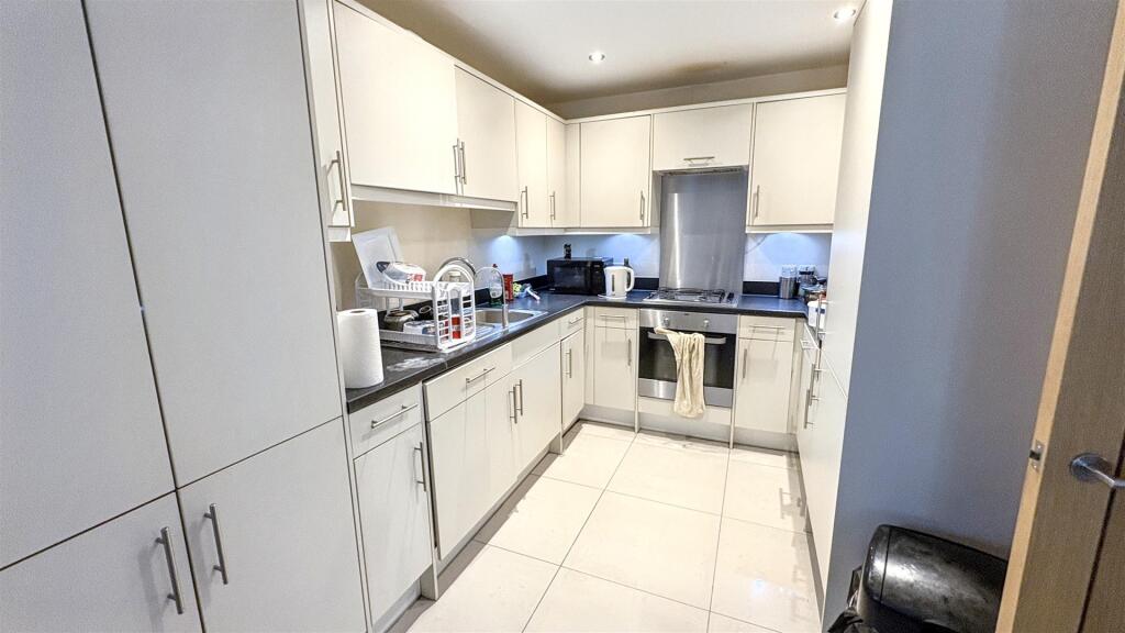 Open Plan Living/Kitchen