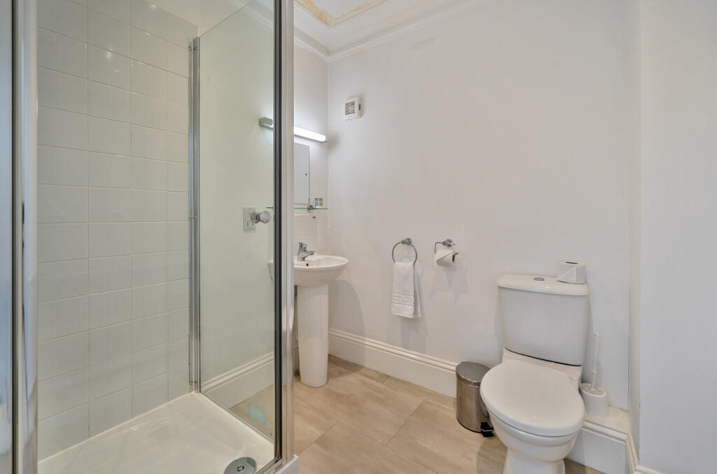 1314816-3-6865352...