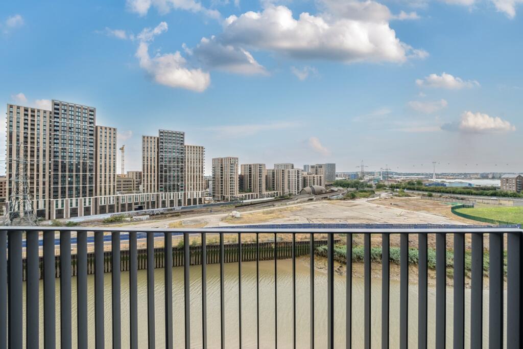 1333376-16-6890d2...