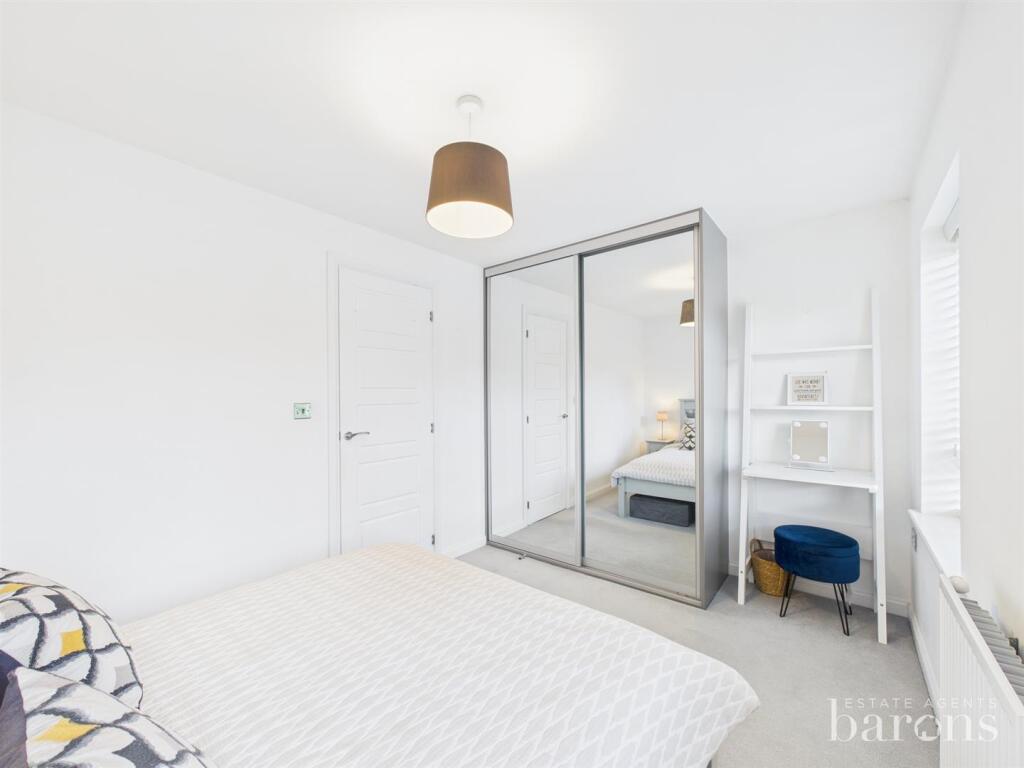 CAM05500G0-PR0052-STILL017 - Copy.jpg