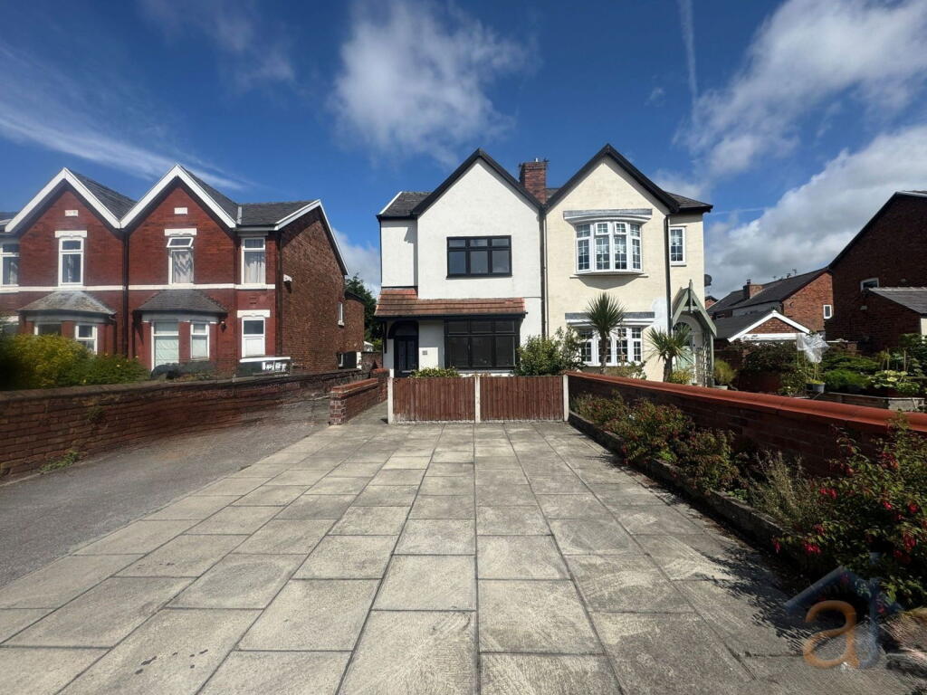 Wennington Road PR9 7DZ