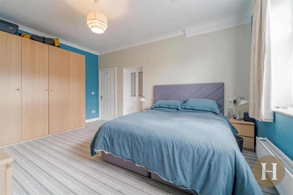 Hadleigh Estate Agents-26.jpg