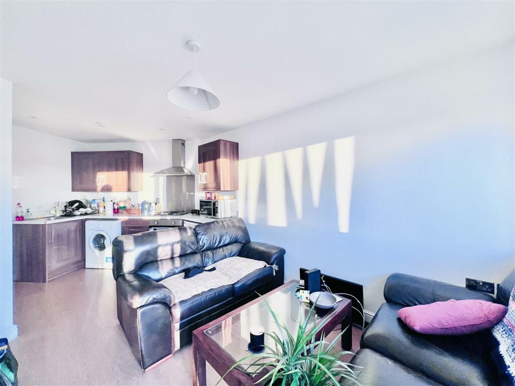 Kitchen/Living