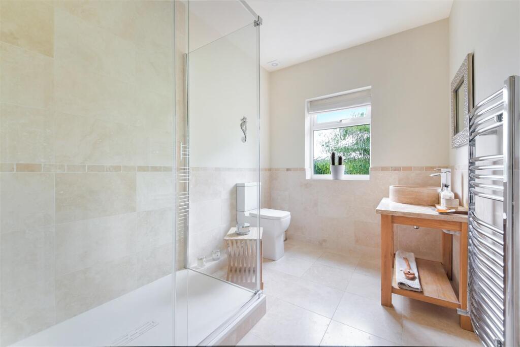 KINGSWOOD ROAD (15).jpg