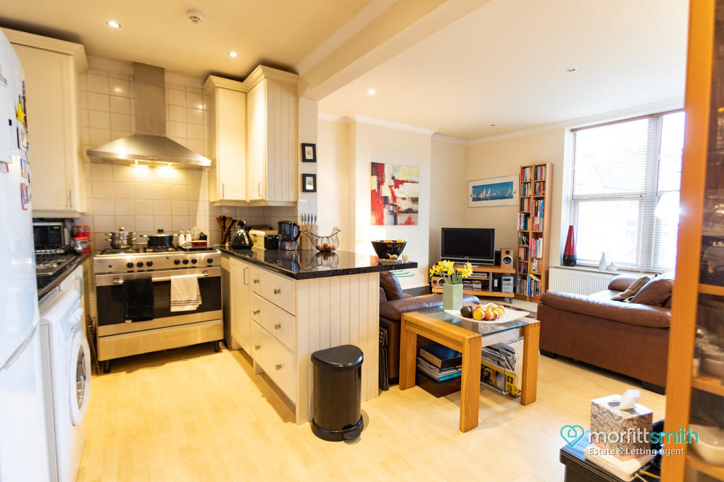 Open-Plan Living/...
