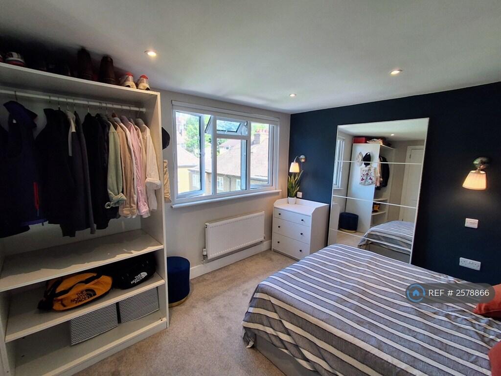 Master Bedroom 1