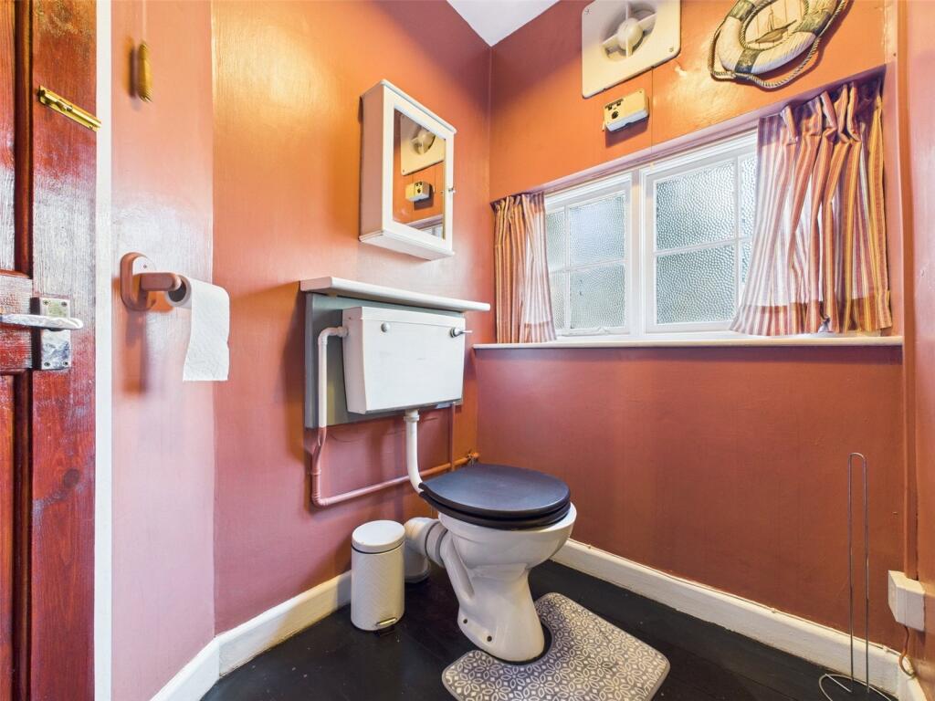 Annexe Bathroom