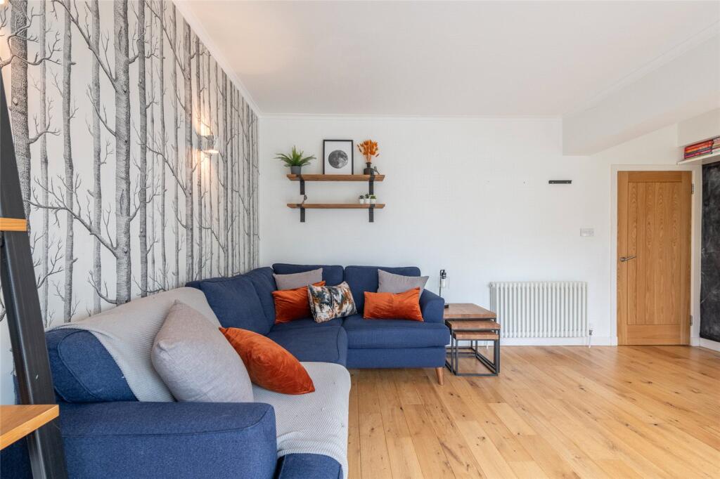 Lovedale Avenue 1208