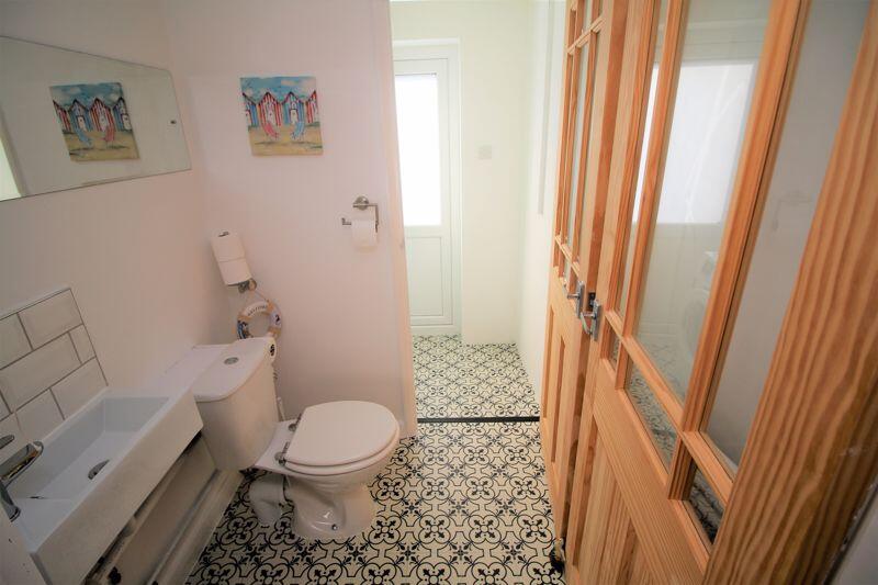 Cloakroom &amp; Utiltiy