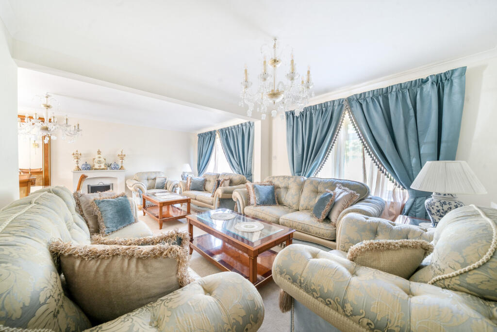 1299911-6-683804e...