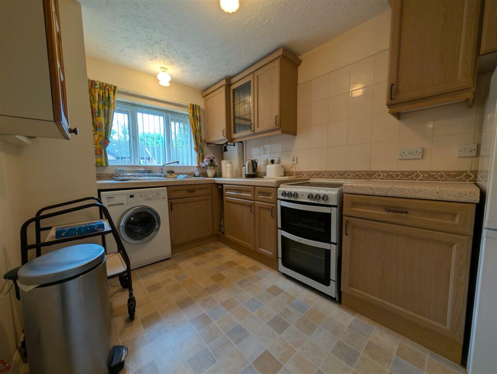 19 Warwick Way, Ashby