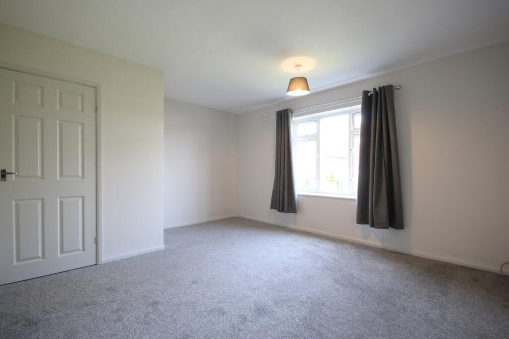Main Bedroom 