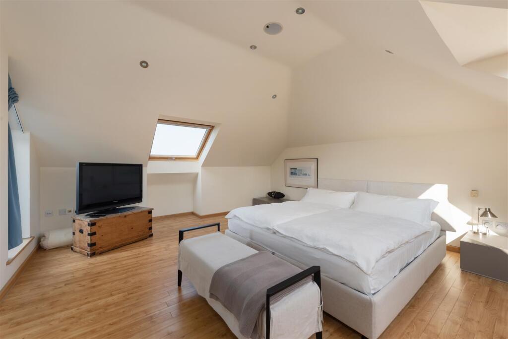 Joy Lane, Whitstable