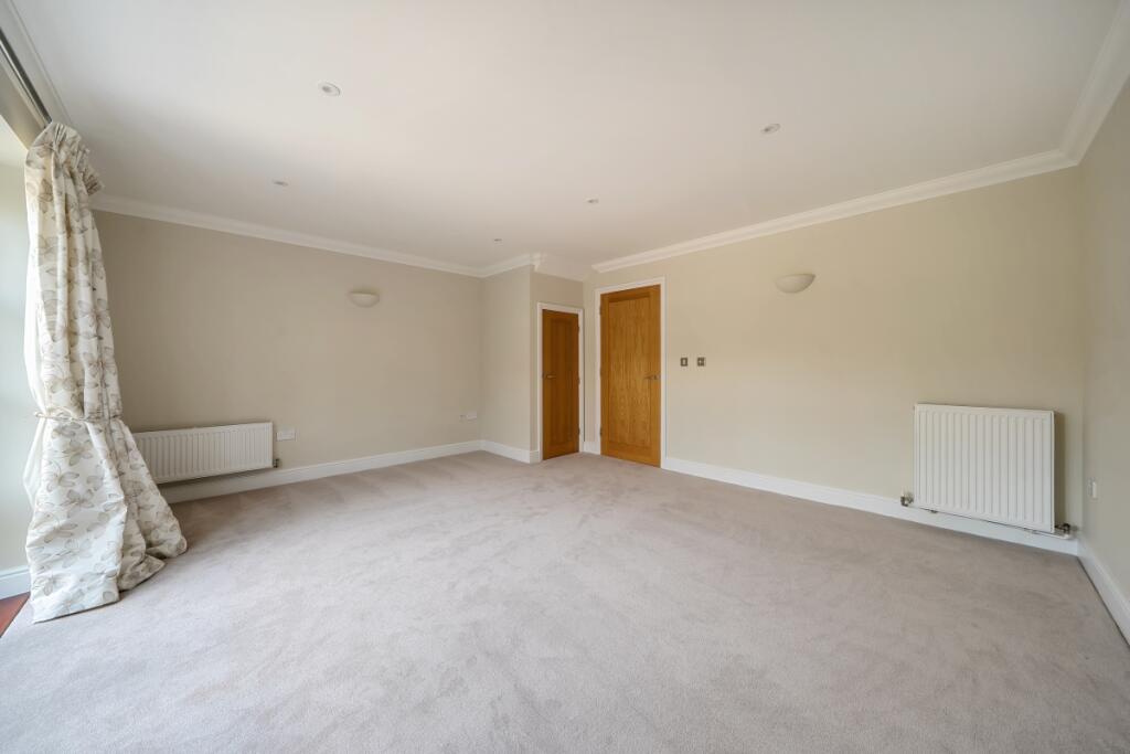 1333549-8-688ca48...