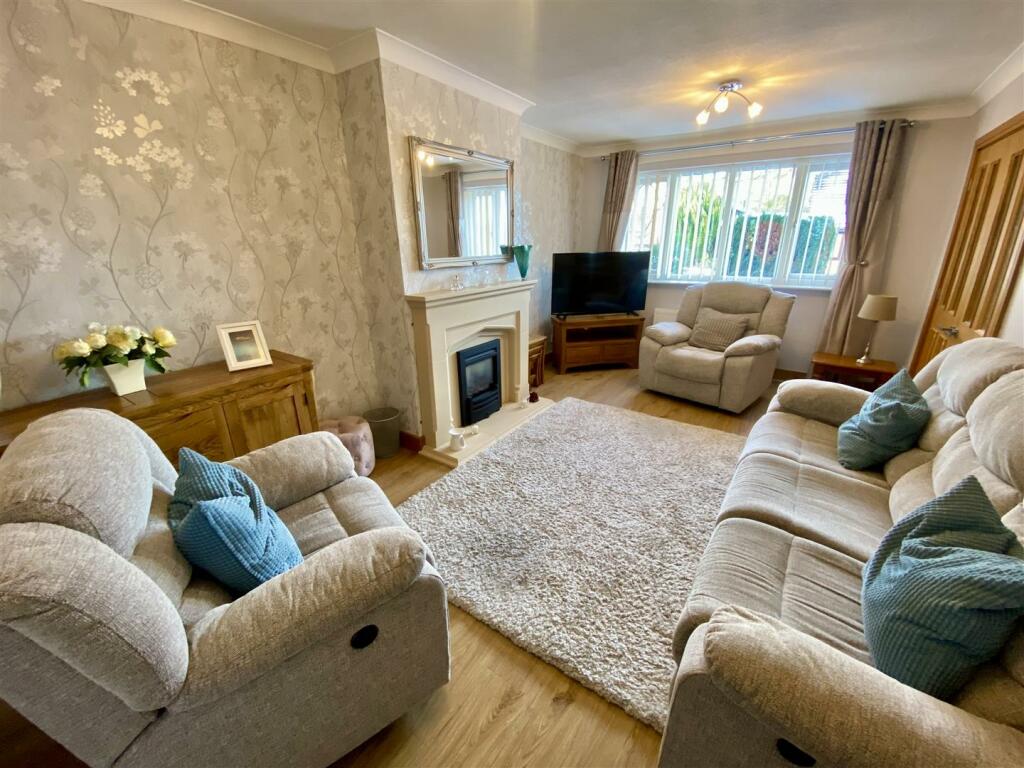 Bramleys Estate Agents - Spring Bank Drive - Mirfi