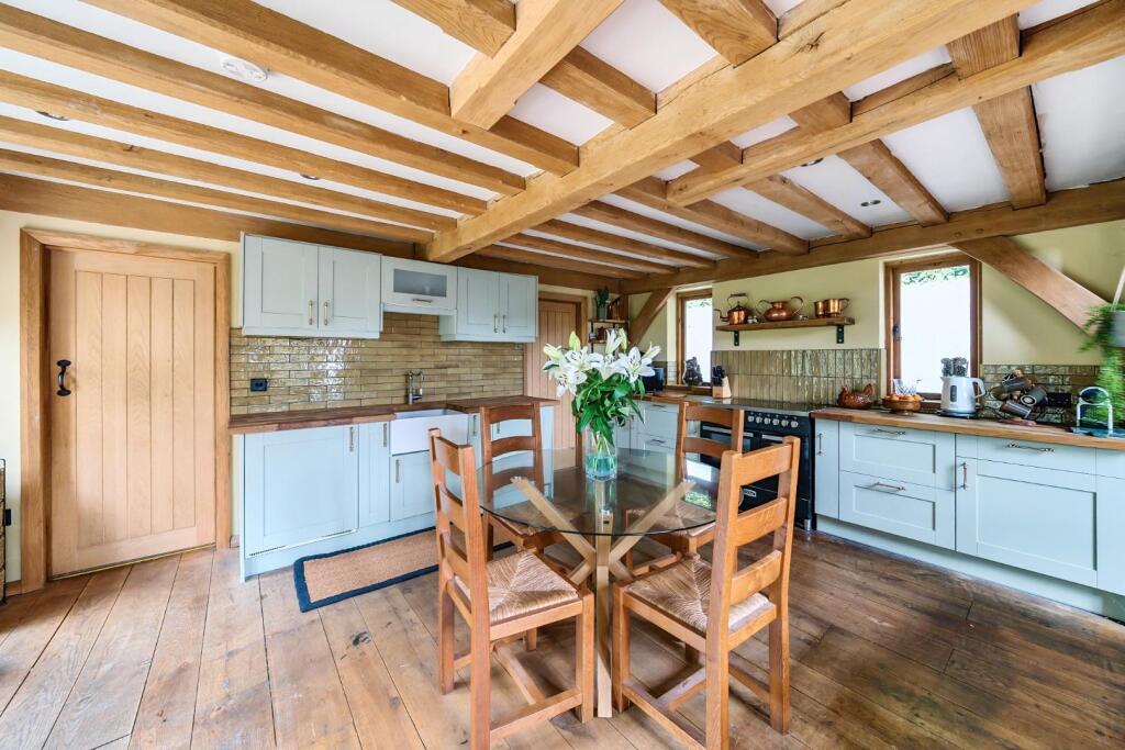 Kitchen.jpg