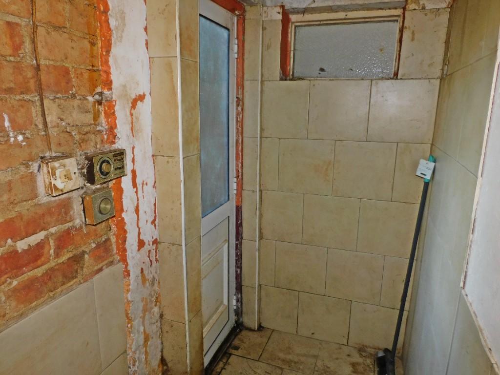 Private Entrance