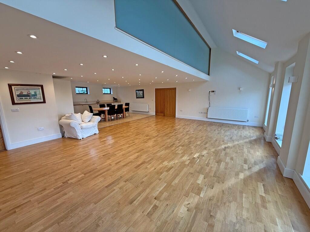 Cottage reception