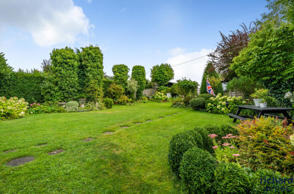 82e50457-64e3-478...