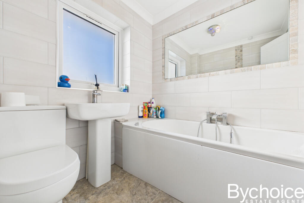 CAM05454G0-PR0088-STILL017